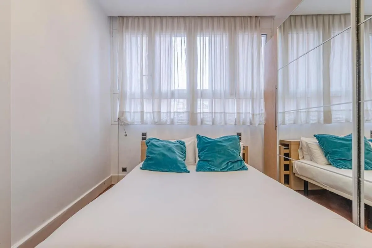 Cozy And Bright 3Bd Apartment By Gran Via バルセロナ