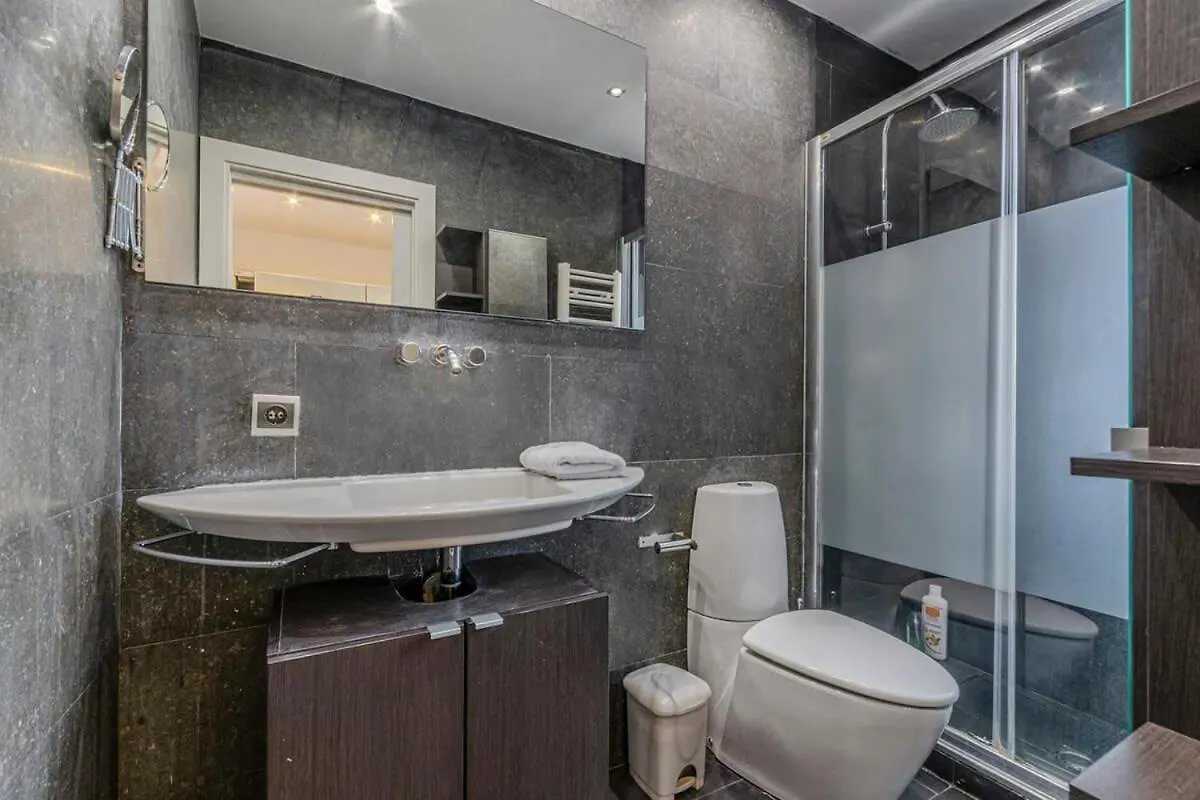 Cozy And Bright 3Bd Apartment By Gran Via バルセロナ スペイン
